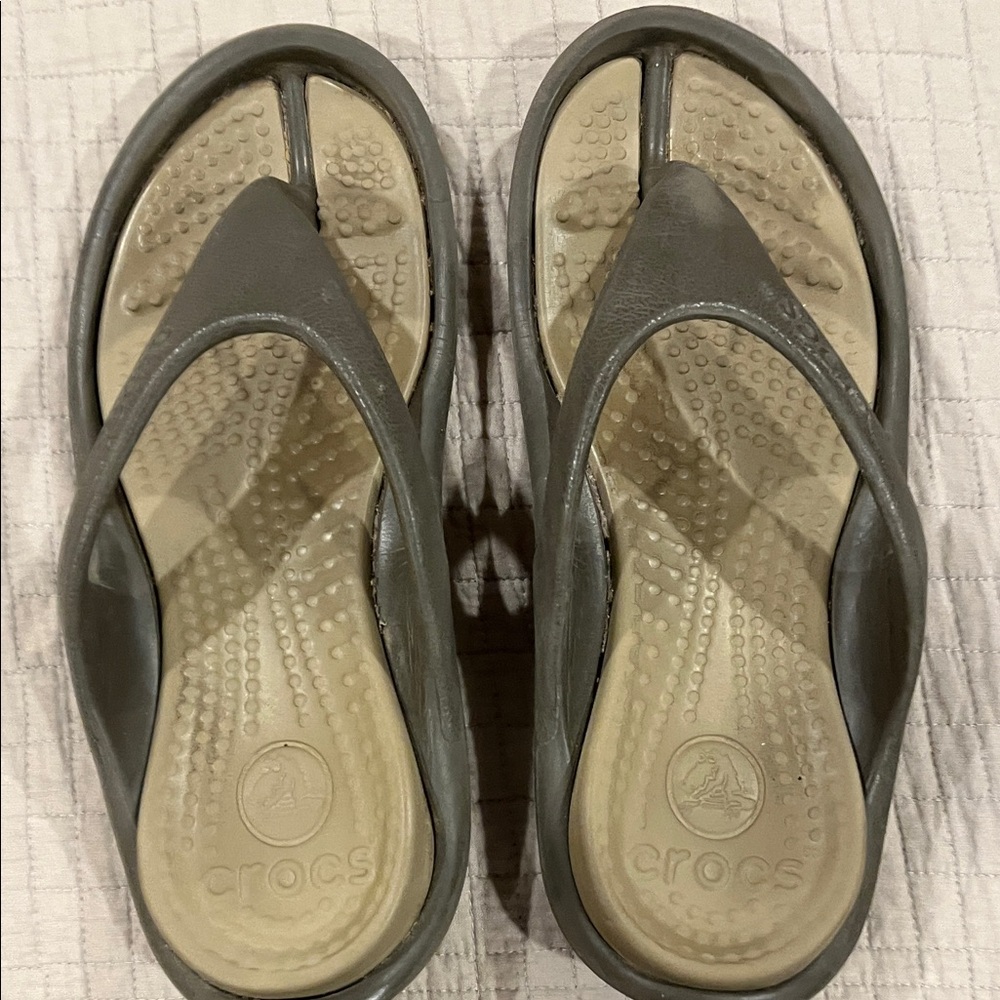 CROCS Women’s Two-Tone Bronze and Beige Flip Flop Sandals